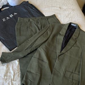 Army Green Men suit from Zara